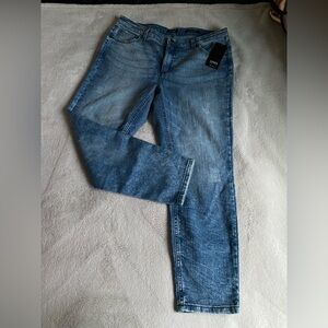 NWT Jones New York- Lexington Ankle jeans, size 16W